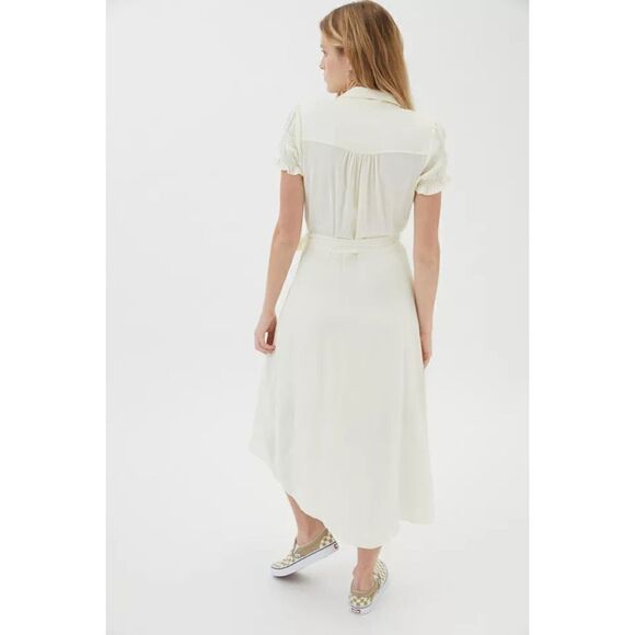 Urban outfitters_ Spring Day Midi Wrap Dress - Picture 2 of 7